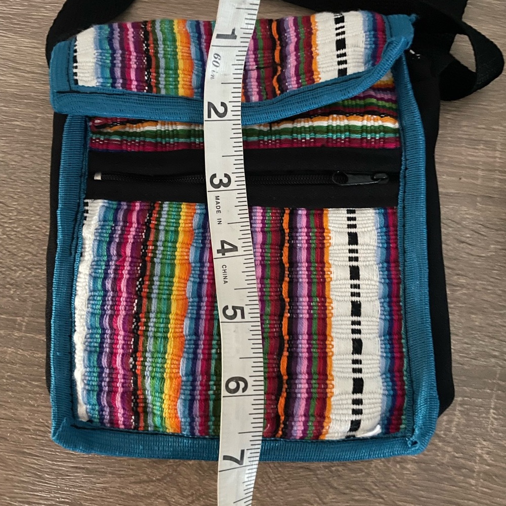 Colorful crossbody bag. - Picture 6 of 6